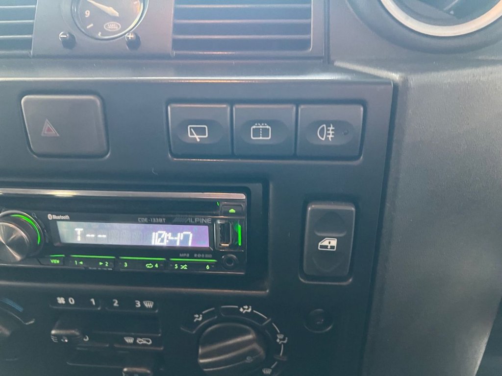 Used Land Rover Defender 2014 for sale - 77249828: Photo 30