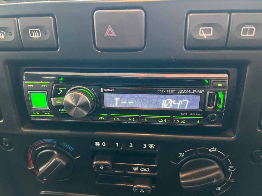 Used Land Rover Defender 2014 for sale - 77249828: Photo 34