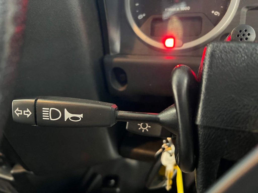 Used Land Rover Defender 2014 for sale - 77249828: Photo 35