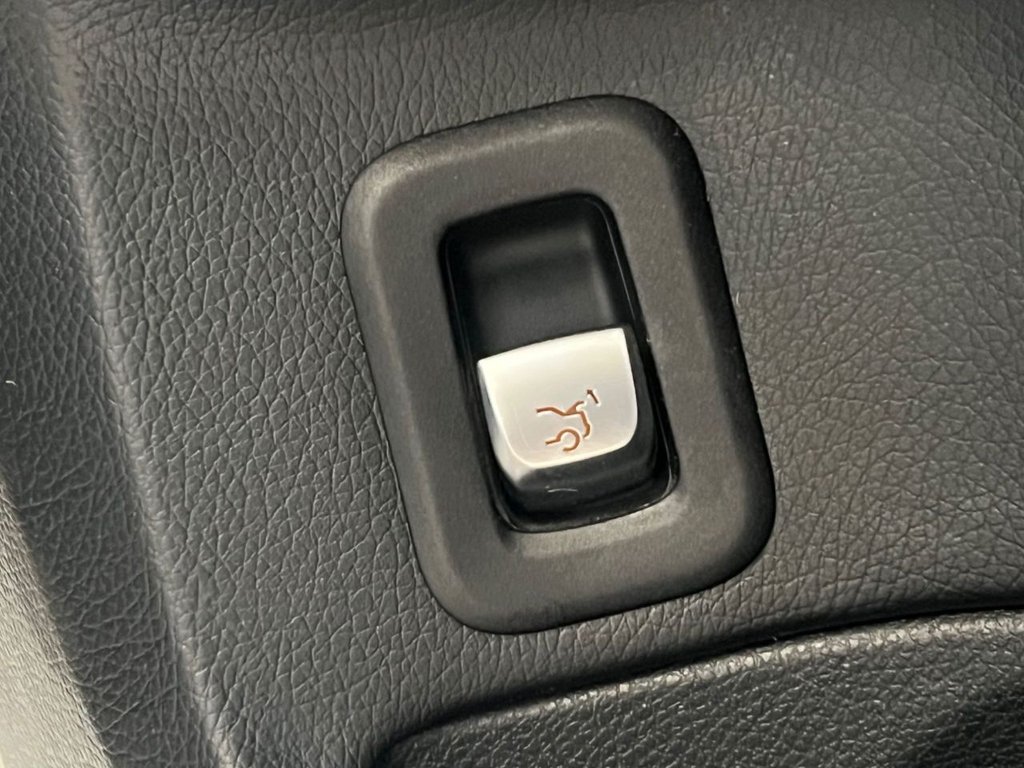 Used Mercedes-Benz C Class 2016 for sale - 77521385: Photo 34