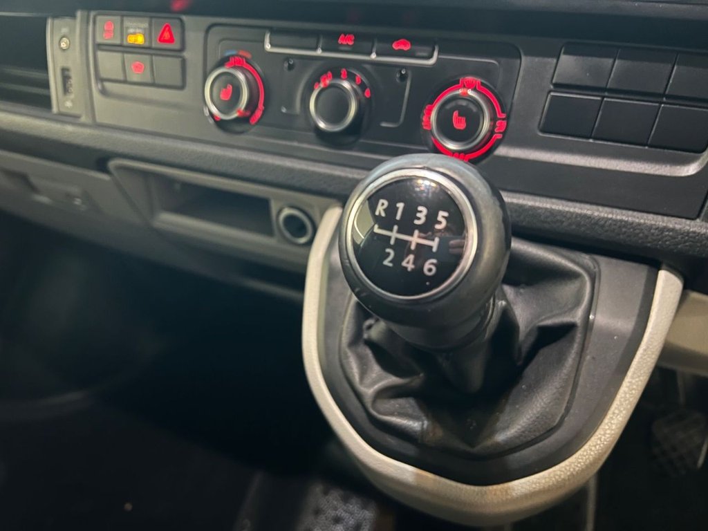 Used Volkswagen Transporter 2018 for sale - 77111289: Photo 33