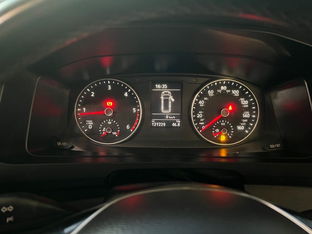 Used Volkswagen Transporter 2018 for sale - 77111289: Photo 34