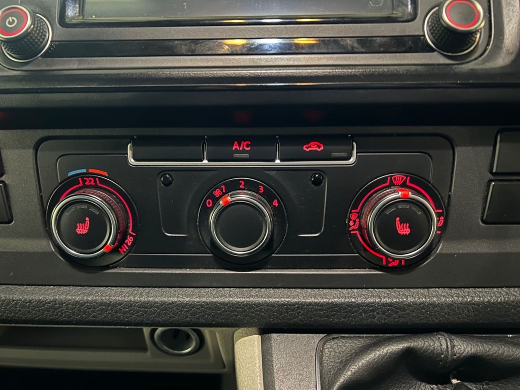 Used Volkswagen Transporter 2018 for sale - 77111289: Photo 35