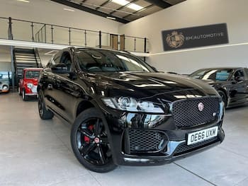 Used Jaguar F-Pace 2016 for sale - 79709037: Photo