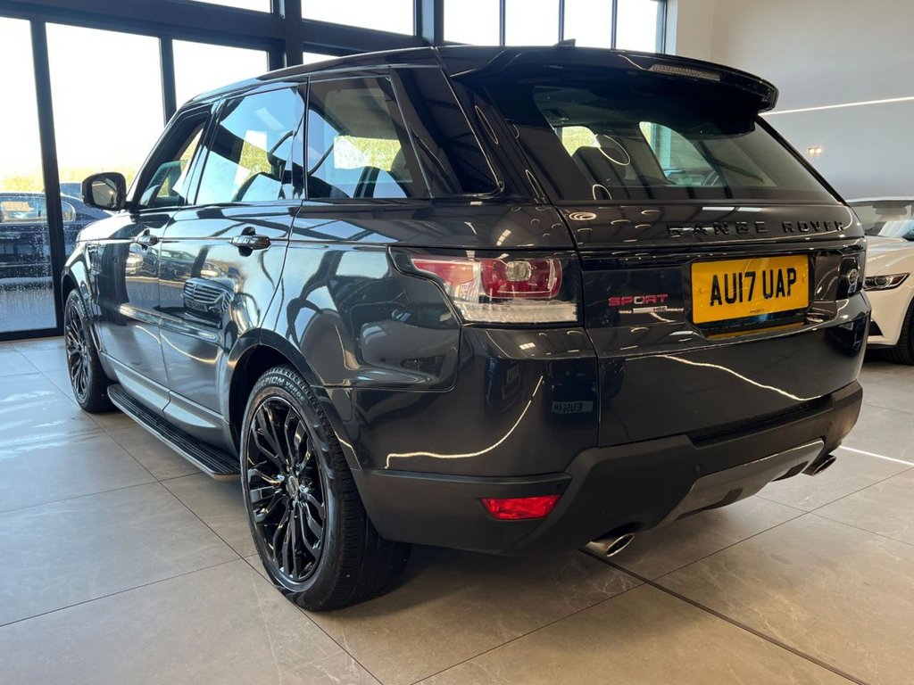 Used Land Rover Range Rover Sport 2017 for sale - 76923199: Photo 11