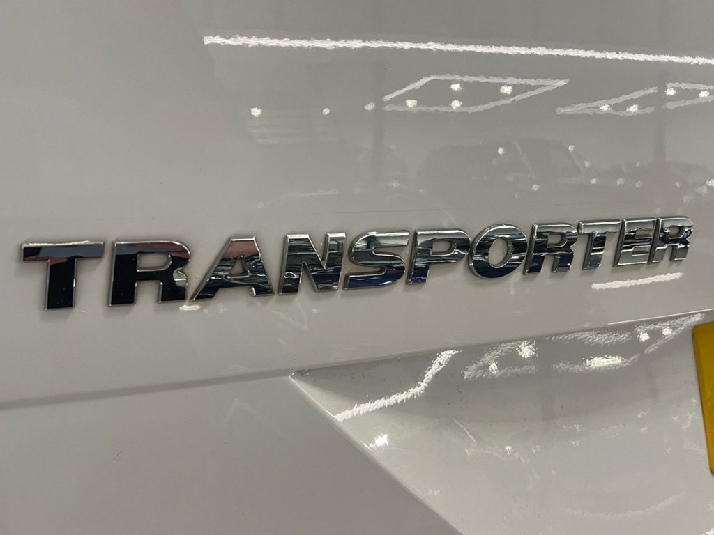 Used Volkswagen Transporter Shuttle 2017 for sale - 76595929: Photo 13