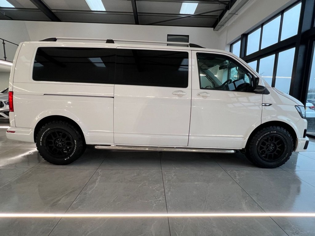 Used Volkswagen Transporter Shuttle 2017 for sale - 76595929: Photo 2