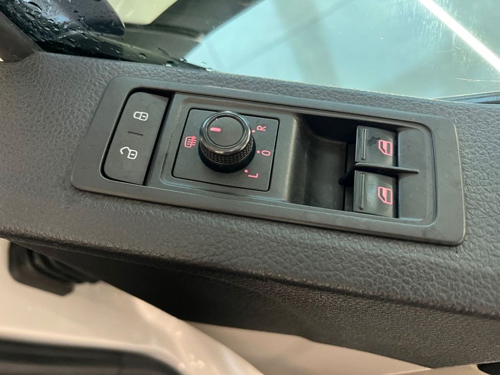 Used Volkswagen Transporter Shuttle 2017 for sale - 76595929: Photo 26