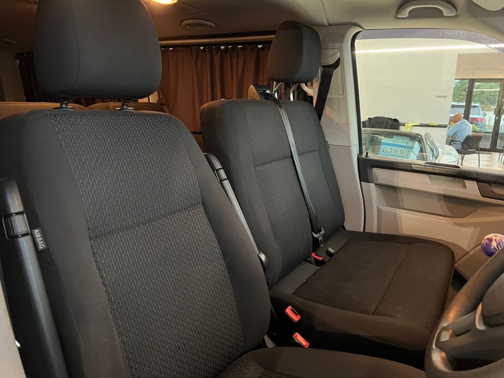 Used Volkswagen Transporter Shuttle 2017 for sale - 76595929: Photo 30
