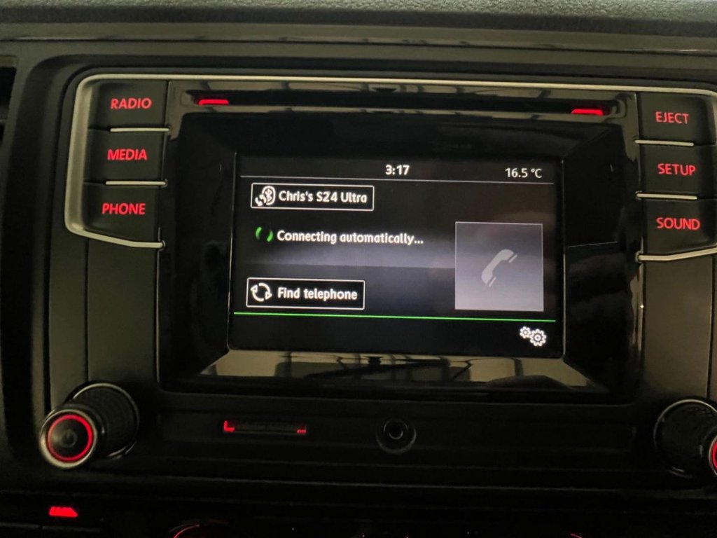 Used Volkswagen Transporter Shuttle 2017 for sale - 76595929: Photo 40