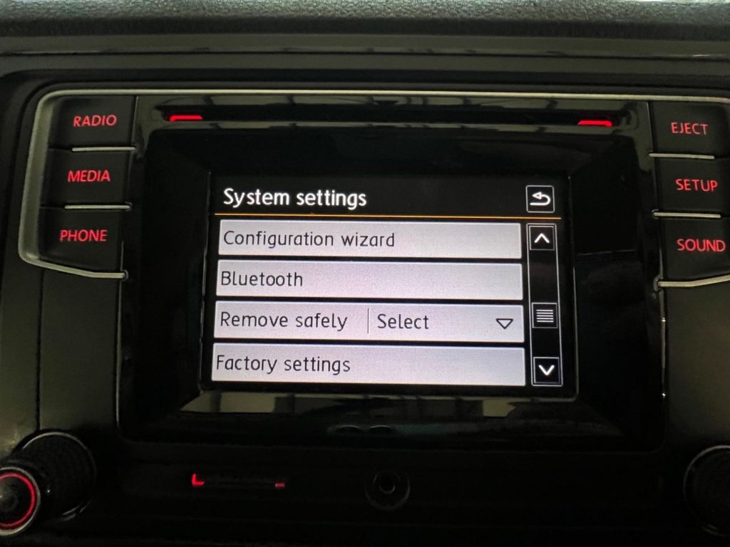 Used Volkswagen Transporter Shuttle 2017 for sale - 76595929: Photo 42