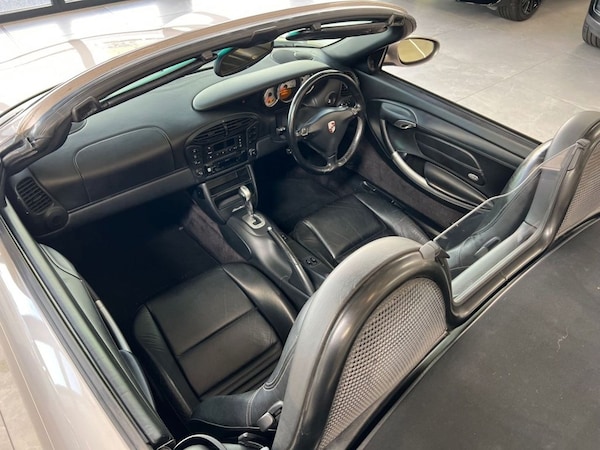 Used Porsche Boxster 2001 for sale - 76023814: Photo 37
