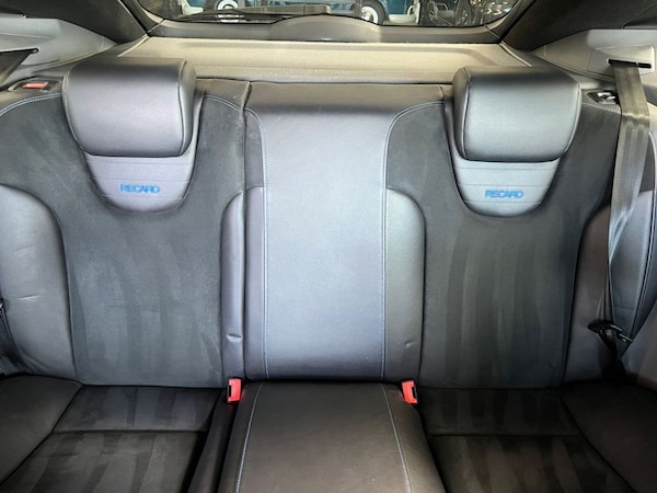 Used Ford Focus 2010 for sale - 75680869: Photo 37
