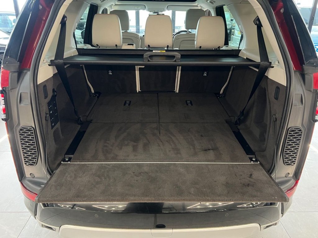 Used Land Rover Discovery 2018 for sale - 77319632: Photo 19