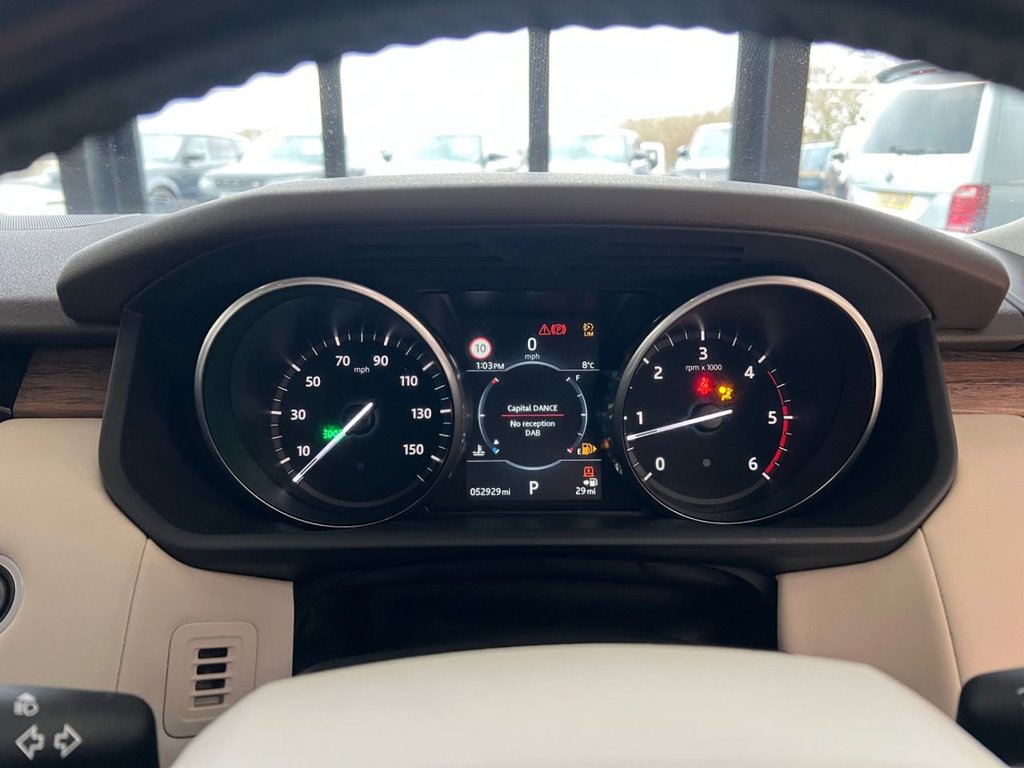 Used Land Rover Discovery 2018 for sale - 77319632: Photo 44