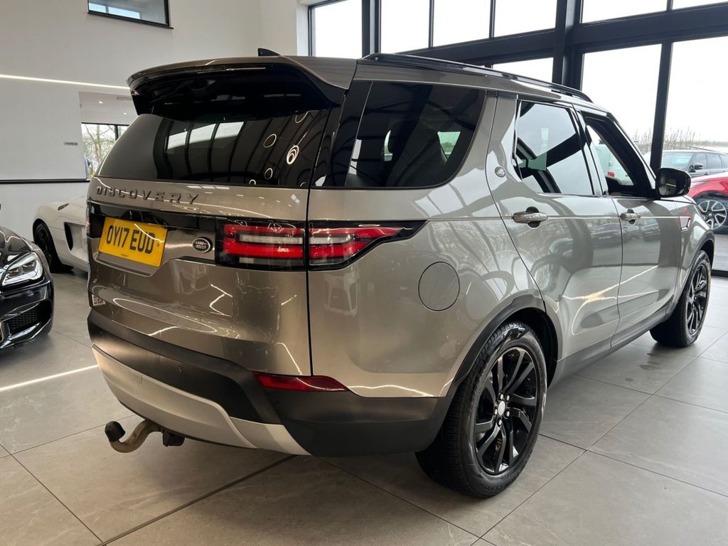 Used Land Rover Discovery 2017 for sale - 77384597: Photo 11