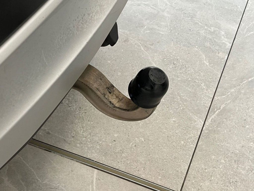 Used Land Rover Discovery 2017 for sale - 77384597: Photo 16