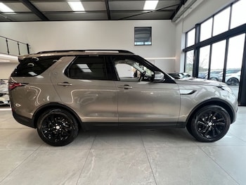 Used Land Rover Discovery 2017 for sale - 77384597: Photo