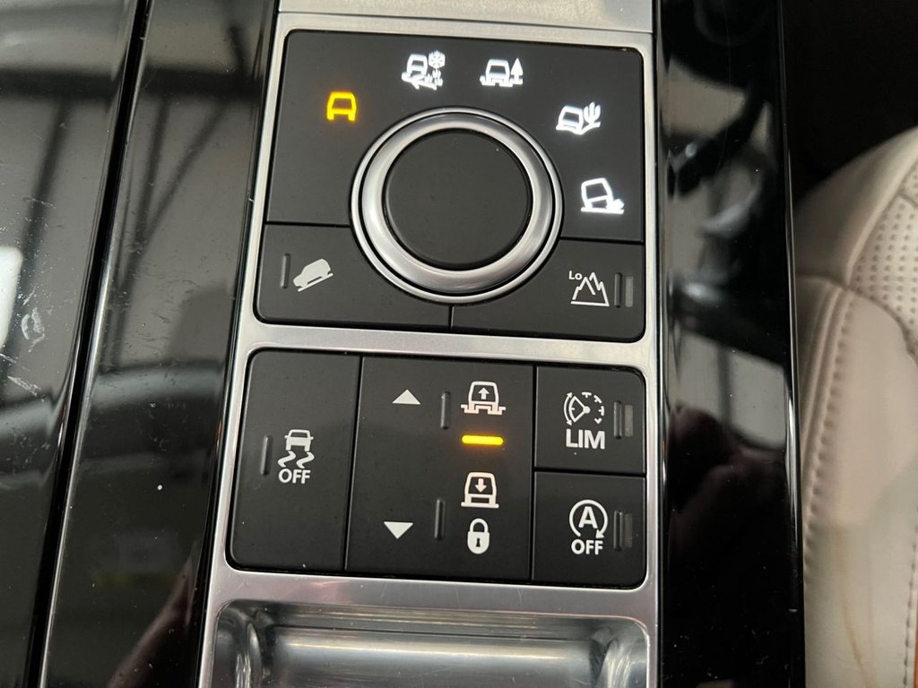 Used Land Rover Discovery 2017 for sale - 77384597: Photo 45