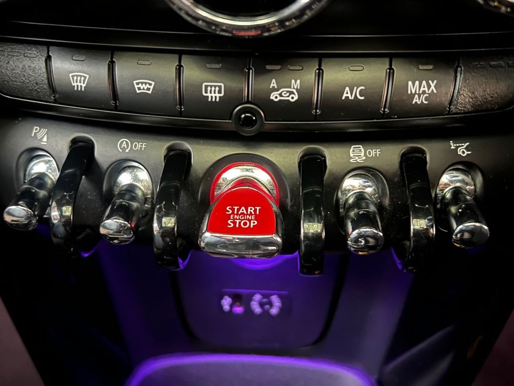 Used Dacia Duster 2022 for sale - 76768679: Photo 30