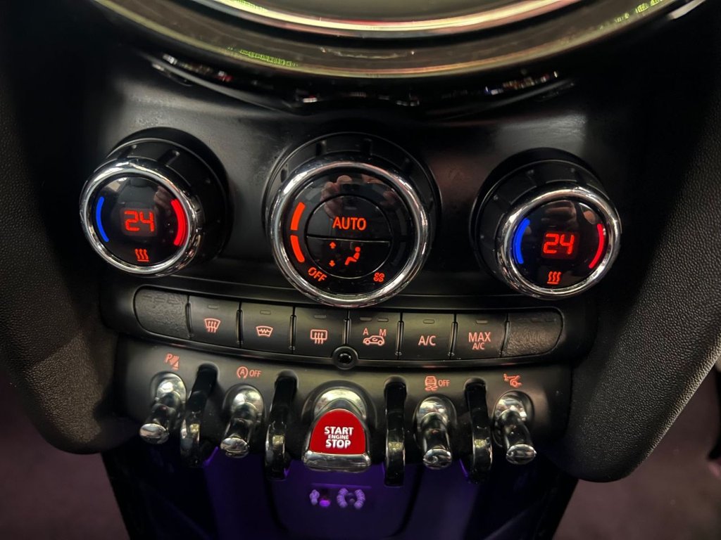 Used Dacia Duster 2022 for sale - 76768679: Photo 39