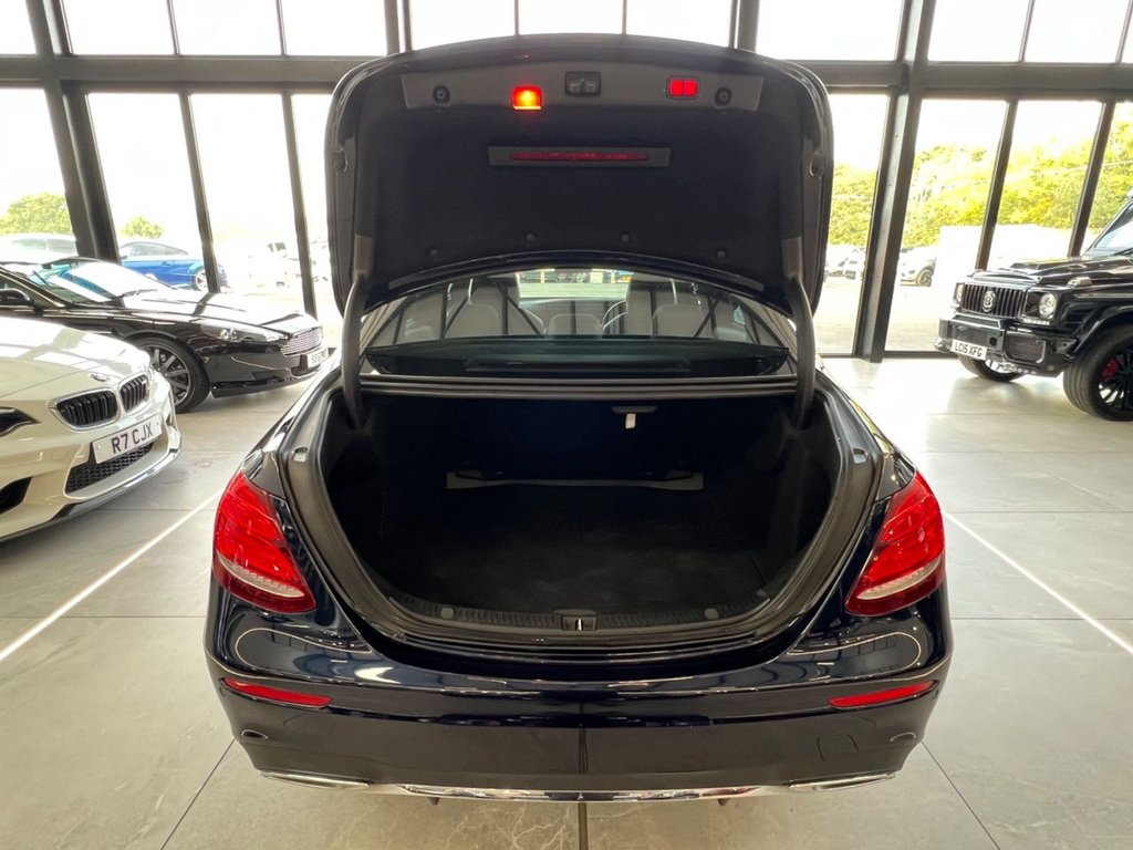 Used Mercedes-Benz E-Class 2016 for sale - 76162776: Photo 5