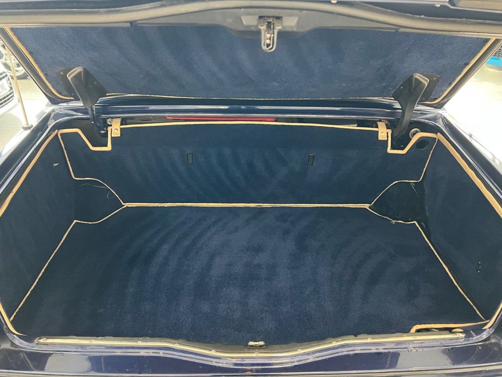 Used Bentley Brooklands 1996 for sale - 76386038: Photo 25