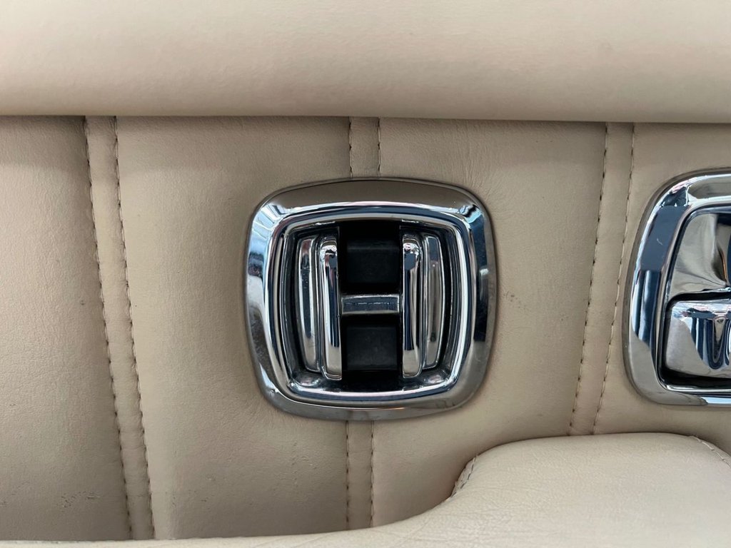 Used Bentley Brooklands 1996 for sale - 76386038: Photo 28