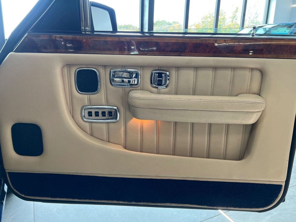 Used Bentley Brooklands 1996 for sale - 76386038: Photo 33