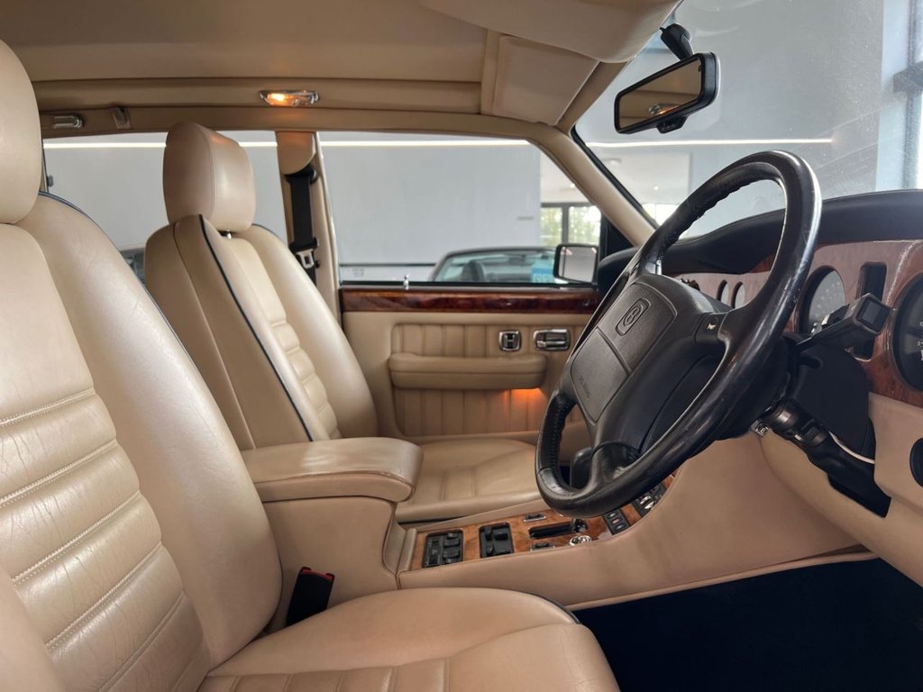 Used Bentley Brooklands 1996 for sale - 76386038: Photo 39