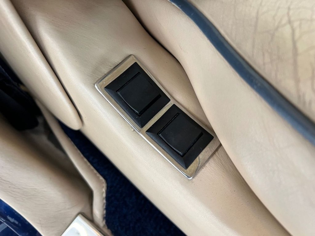 Used Bentley Brooklands 1996 for sale - 76386038: Photo 43