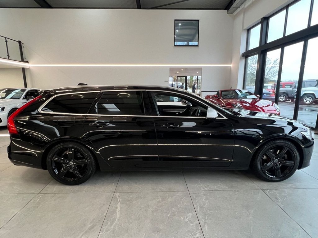 Used Volvo V90 2017 for sale - 77594274: Photo 2