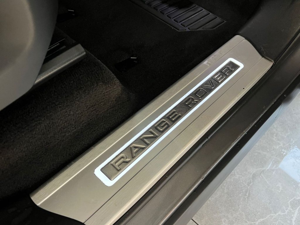 Used Land Rover Range Rover Sport 2017 for sale - 76867359: Photo 32