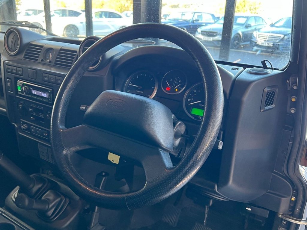 Used Land Rover Defender 2013 for sale - 76430013: Photo 3