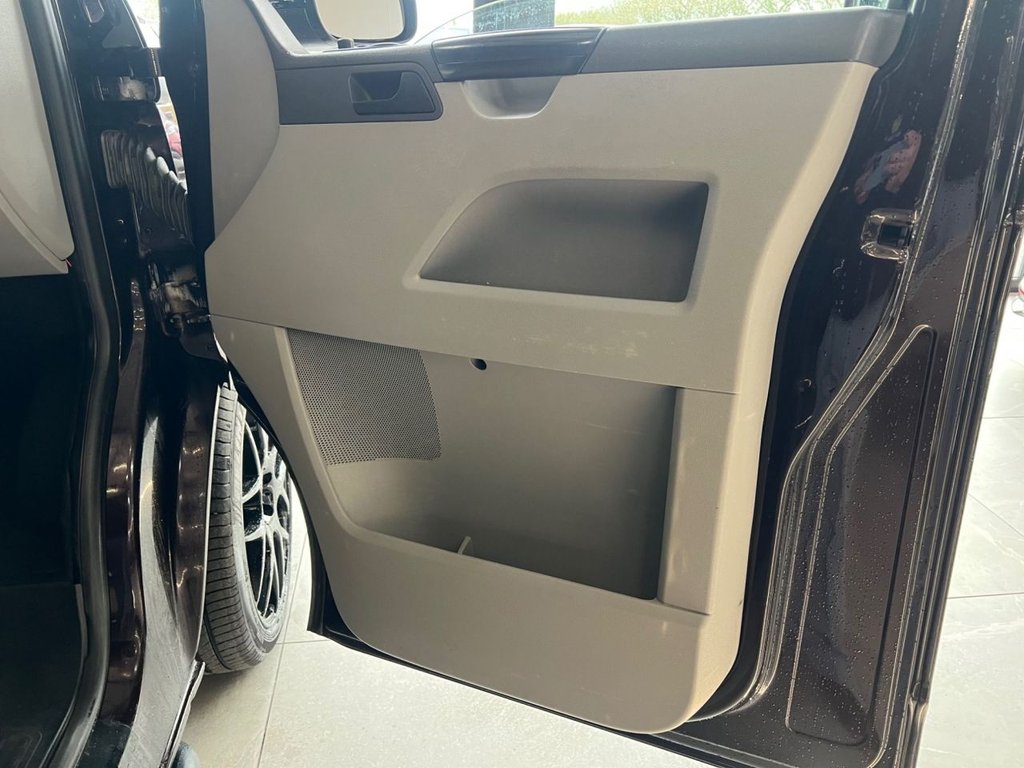 Used Volkswagen Transporter 2015 for sale - 76740135: Photo 25