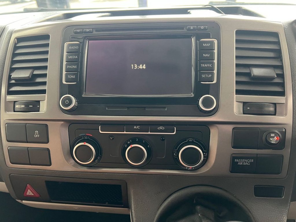 Used Volkswagen Transporter 2015 for sale - 76740135: Photo 33