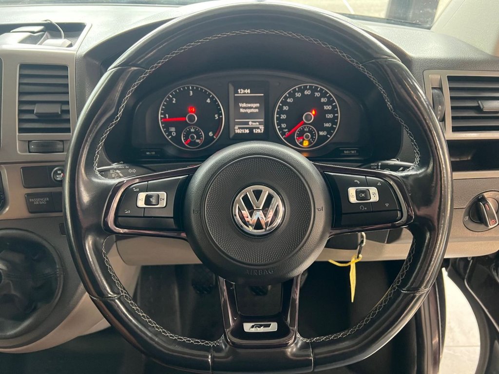 Used Volkswagen Transporter 2015 for sale - 76740135: Photo 4