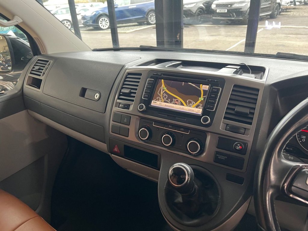 Used Volkswagen Transporter 2015 for sale - 76740135: Photo 47