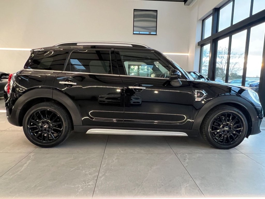 Used MINI Countryman 2017 for sale - 76698276: Photo 2