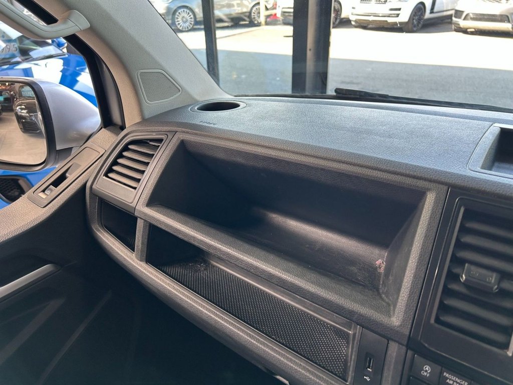 Used Volkswagen Transporter Shuttle 2019 for sale - 77966725: Photo 38