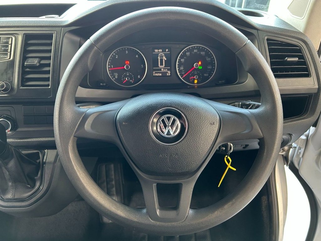 Used Volkswagen Transporter Shuttle 2019 for sale - 77966725: Photo 4