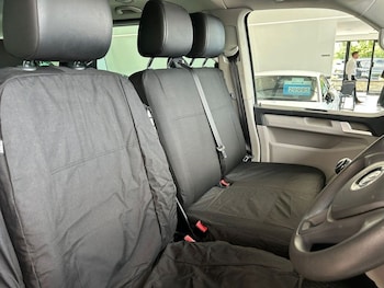 Used Volkswagen Transporter Shuttle 2018 for sale - 78530160: Photo