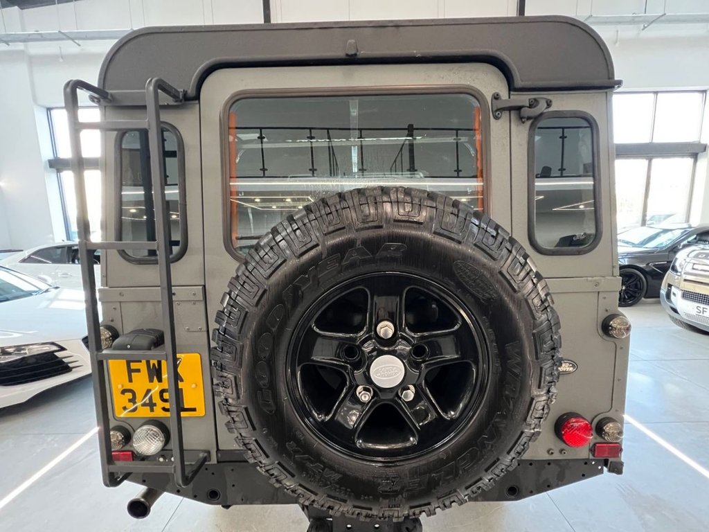 Used Land Rover Defender 2002 for sale - 76934614: Photo 15