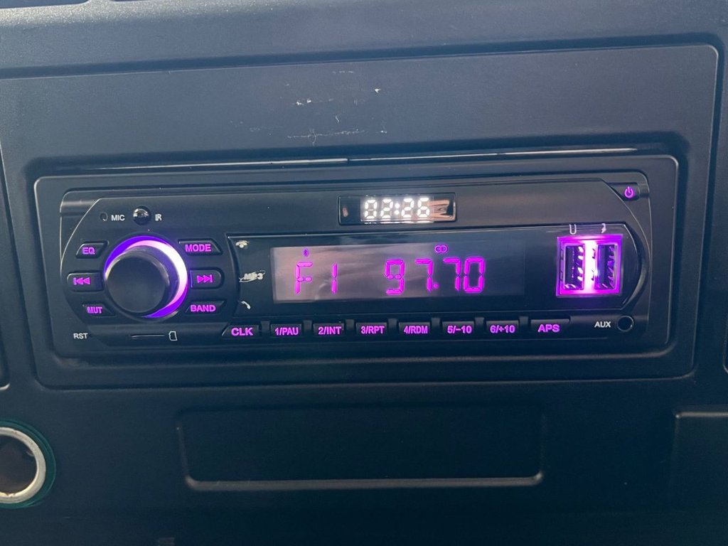 Used Land Rover Defender 2002 for sale - 76934614: Photo 35