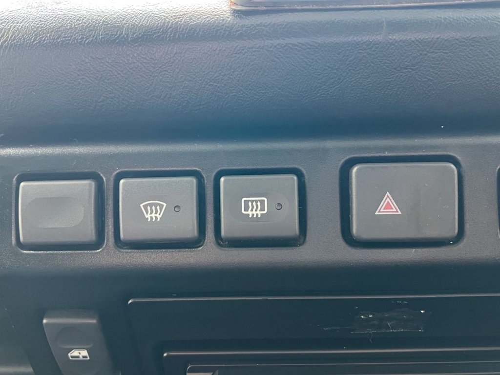 Used Land Rover Defender 2002 for sale - 76934614: Photo 39