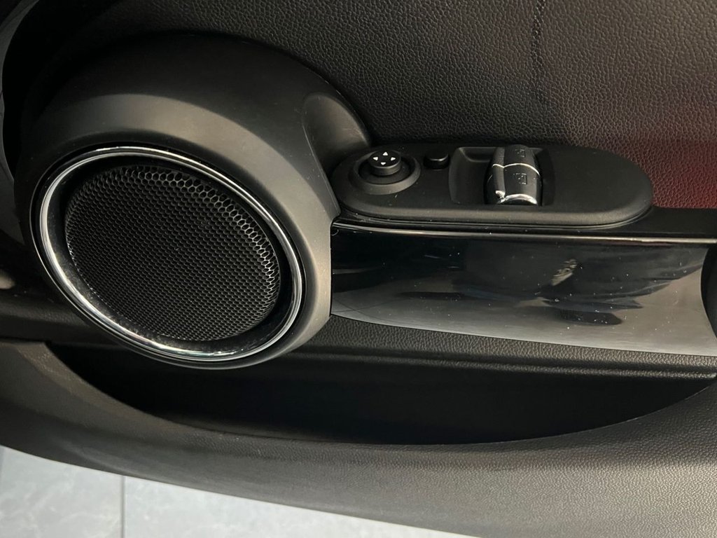 Used MINI Hatch 2018 for sale - 77200220: Photo 29