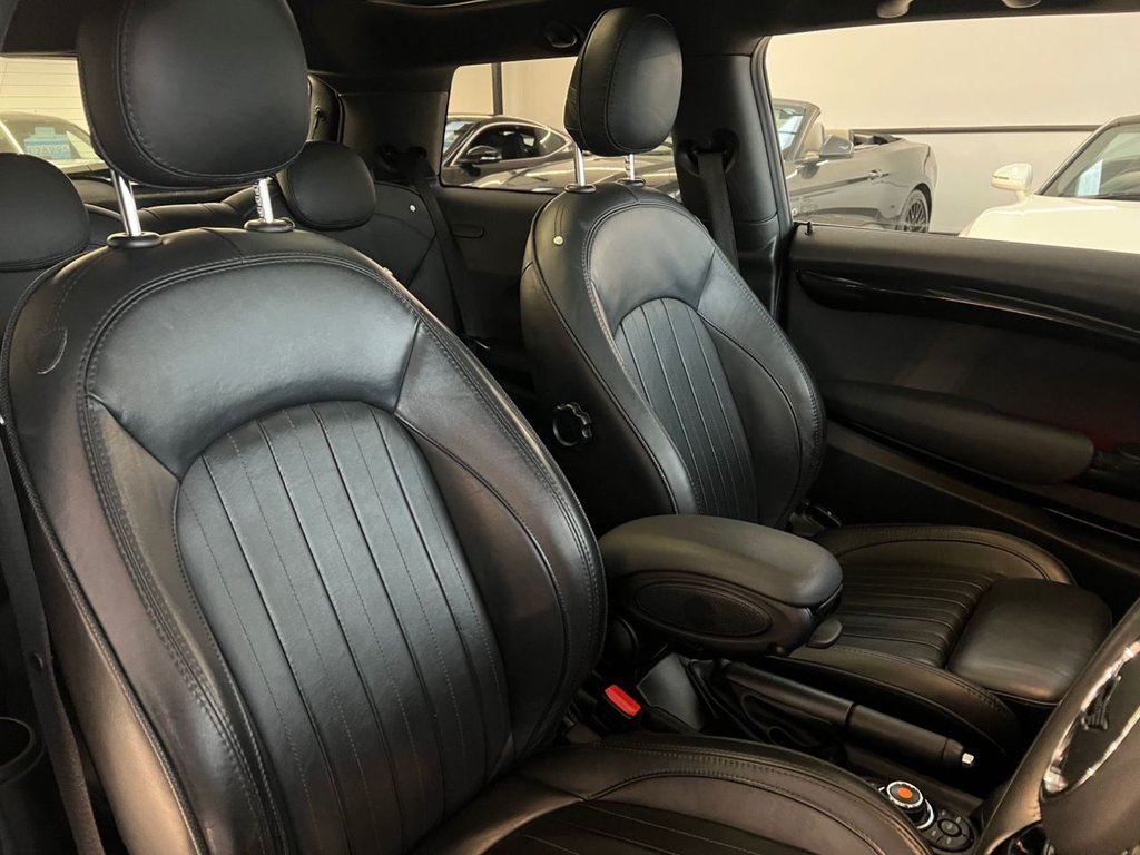 Used MINI Hatch 2018 for sale - 77200220: Photo 31