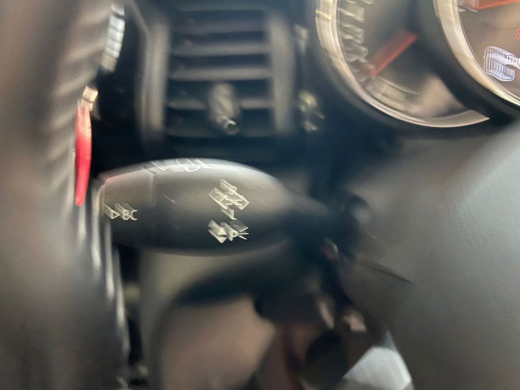 Used MINI Hatch 2018 for sale - 77200220: Photo 32