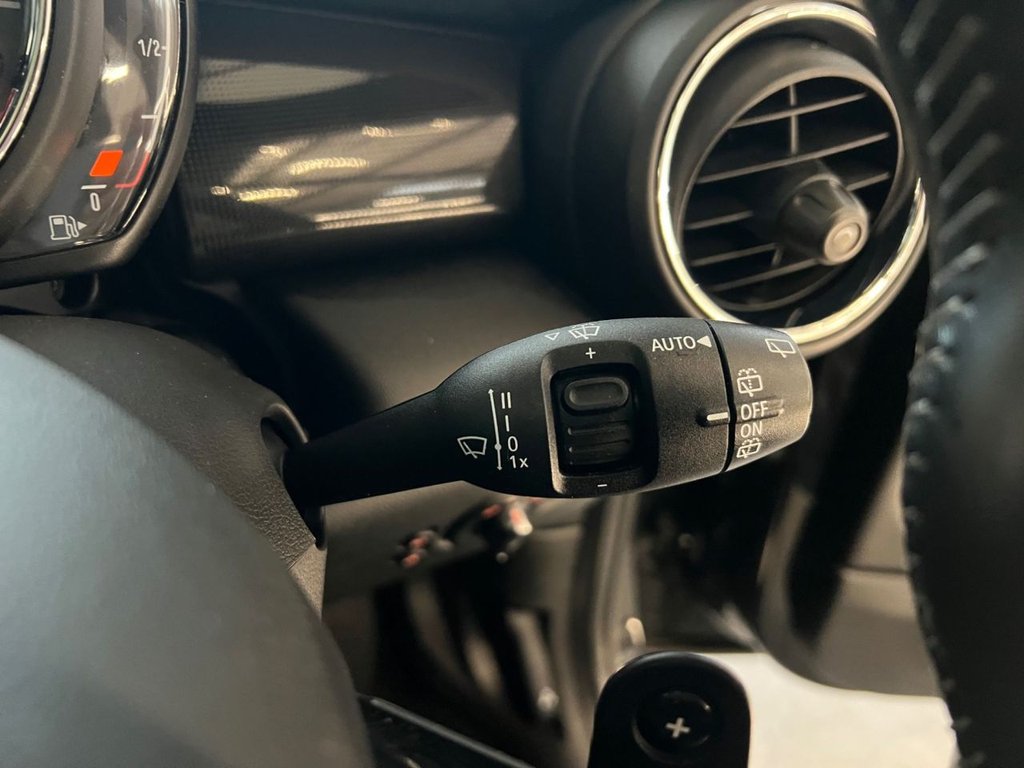 Used MINI Hatch 2018 for sale - 77200220: Photo 36