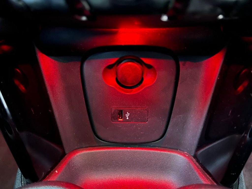 Used MINI Hatch 2018 for sale - 77200220: Photo 40